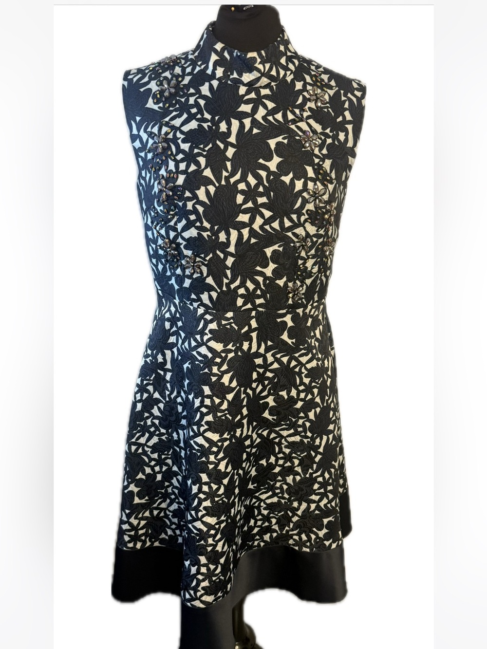 Amuse size large midi floral Dress